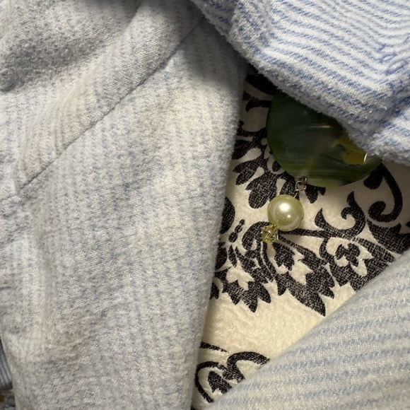 Women’s size M reversible hooded Flannel LaSenza Housecoat - Picture 6 of 9